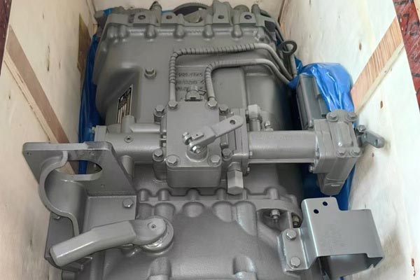 Hány típusú teherautó -átvitel van?